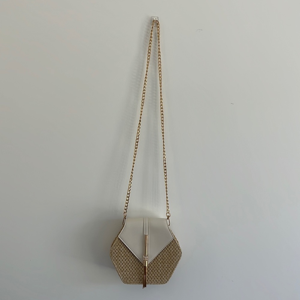 Elegant Tan Crossbody Bag